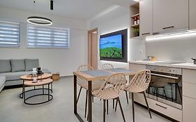 1 2 3 Urban Stay